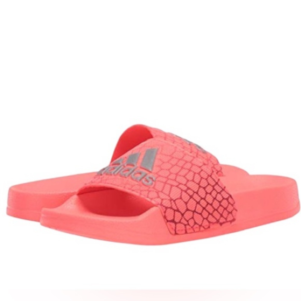 ADIDAS (3) Adilette Shower Slides Water Shoe Pink/Silver/Metallic Croc Kids - 3